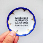 Wandteller plietsch Typo Herr Fuchs mini 8cm gold/blau minimini