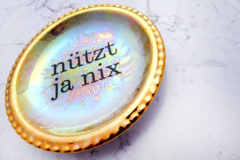 Wandteller Typo nützt ja nix Herr Fuchs mini 8cm Gold Regenbogen irisierend minimini – Bild 3