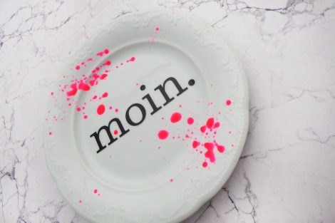 Wandteller moin. Typo Herr Fuchs 19cm neon Punkte Kleckse pink – Bild 2