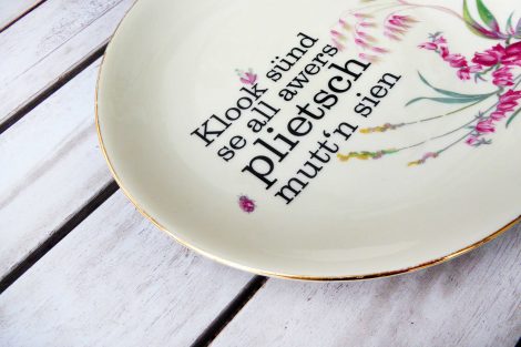 Wandteller plietsch Typo Herr Fuchs Gold Blumen 19 cm Unikat Marienkäfer – Bild 3
