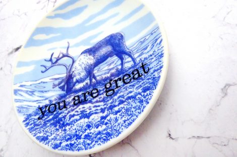 Wandteller you are great Typo Herr Fuchs mini 13cm blau/weiß Unikat Rentier – Bild 2