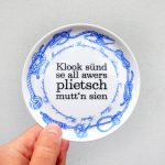 Wandteller plietsch Typo Herr Fuchs mini 10cm blau Seemannsknoten Knoten plattdeutsch