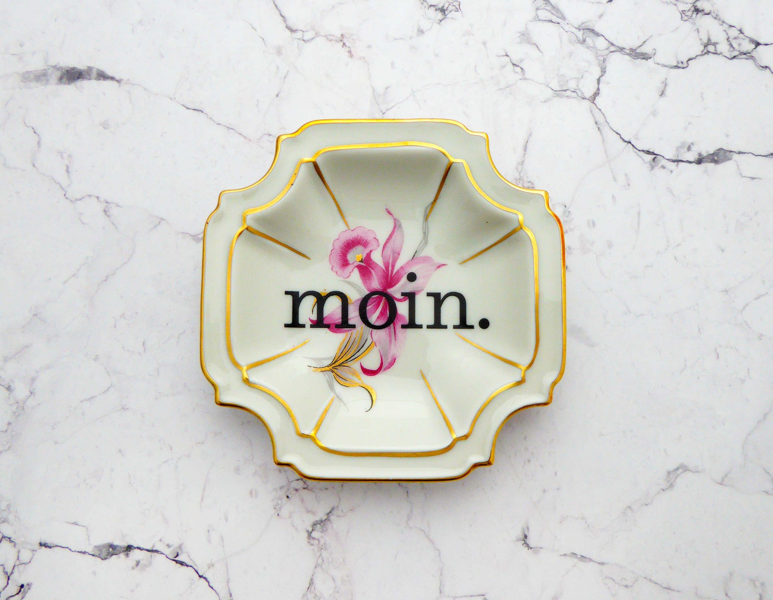 Wandteller moin. Typo Herr Fuchs mini 9cm gold Blume rosa vintage