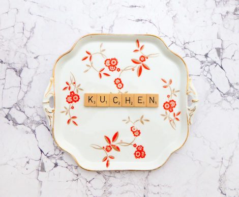 Wandteller Kuchen Vintage Herr Fuchs Deko Küche 19cm Food Blumen Rot Gold eckig
