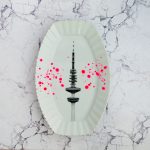 Wandteller Platte Herr Fuchs Hamburger Fernsehturm Neon Kleckse Punkte 28cm Pink Riffel