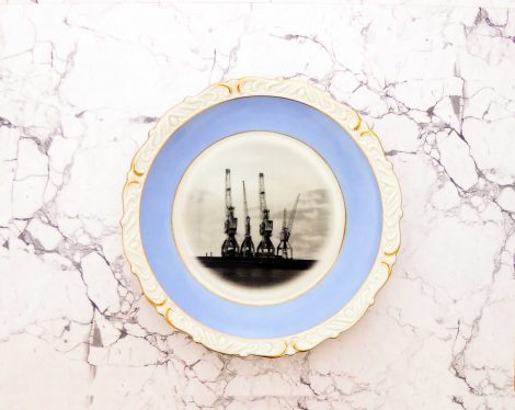 Wandteller Hamburg Hafen Kräne Herr Fuchs 19cm blau/gold Muster vintage