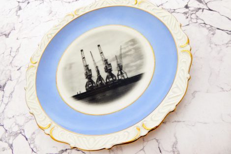 Wandteller Hamburg Hafen Kräne Herr Fuchs 19cm blau/gold Muster vintage – Bild 2