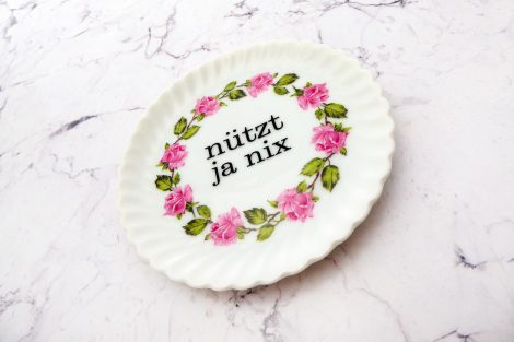 Wandteller Typo nützt ja nix Herr Fuchs mini 10cm rosa Blumen Riffel – Bild 2