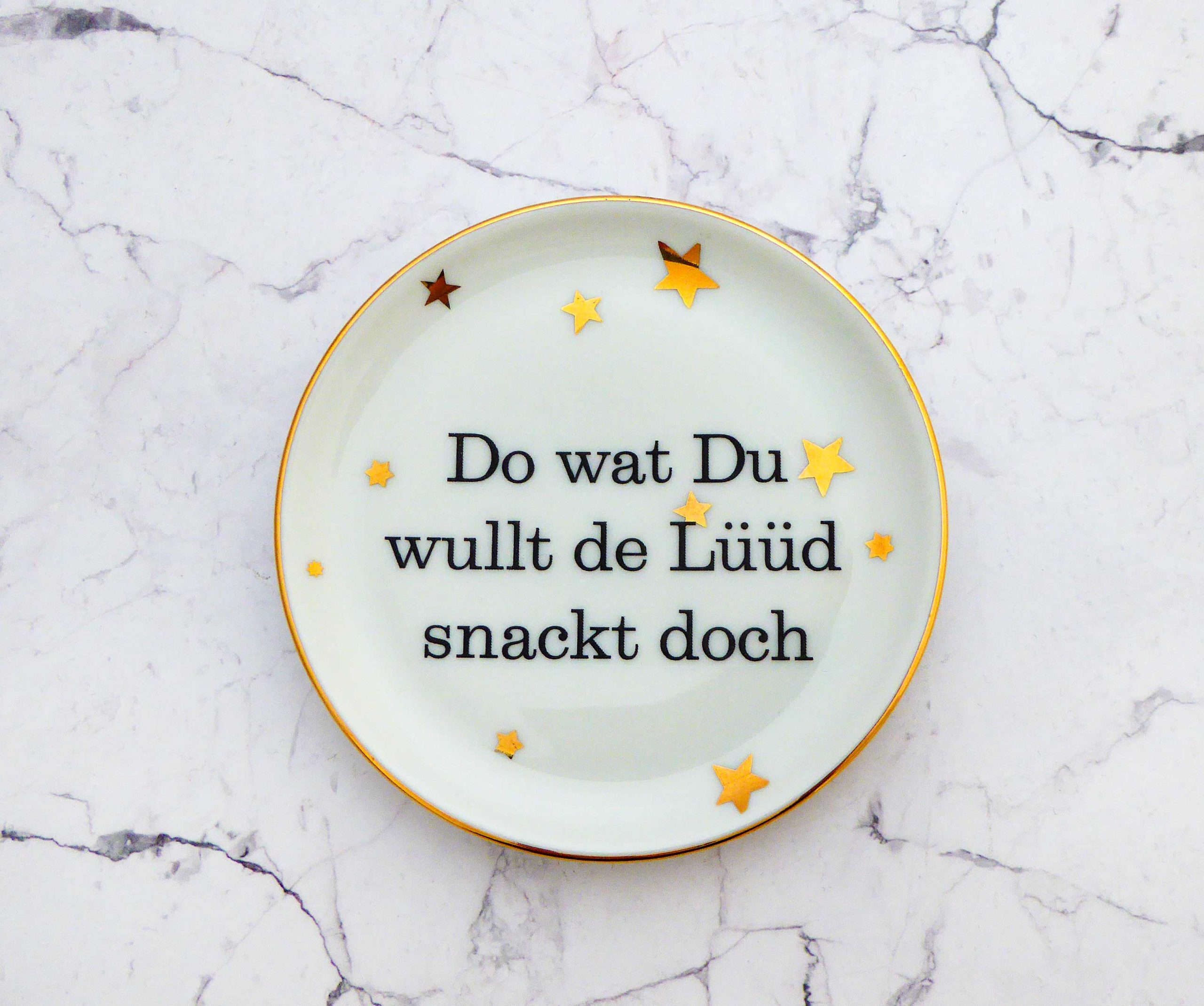 Wandteller Do wat du wullt Typo Herr Fuchs mini 10cm Sterne gold vintage plattdeutsch